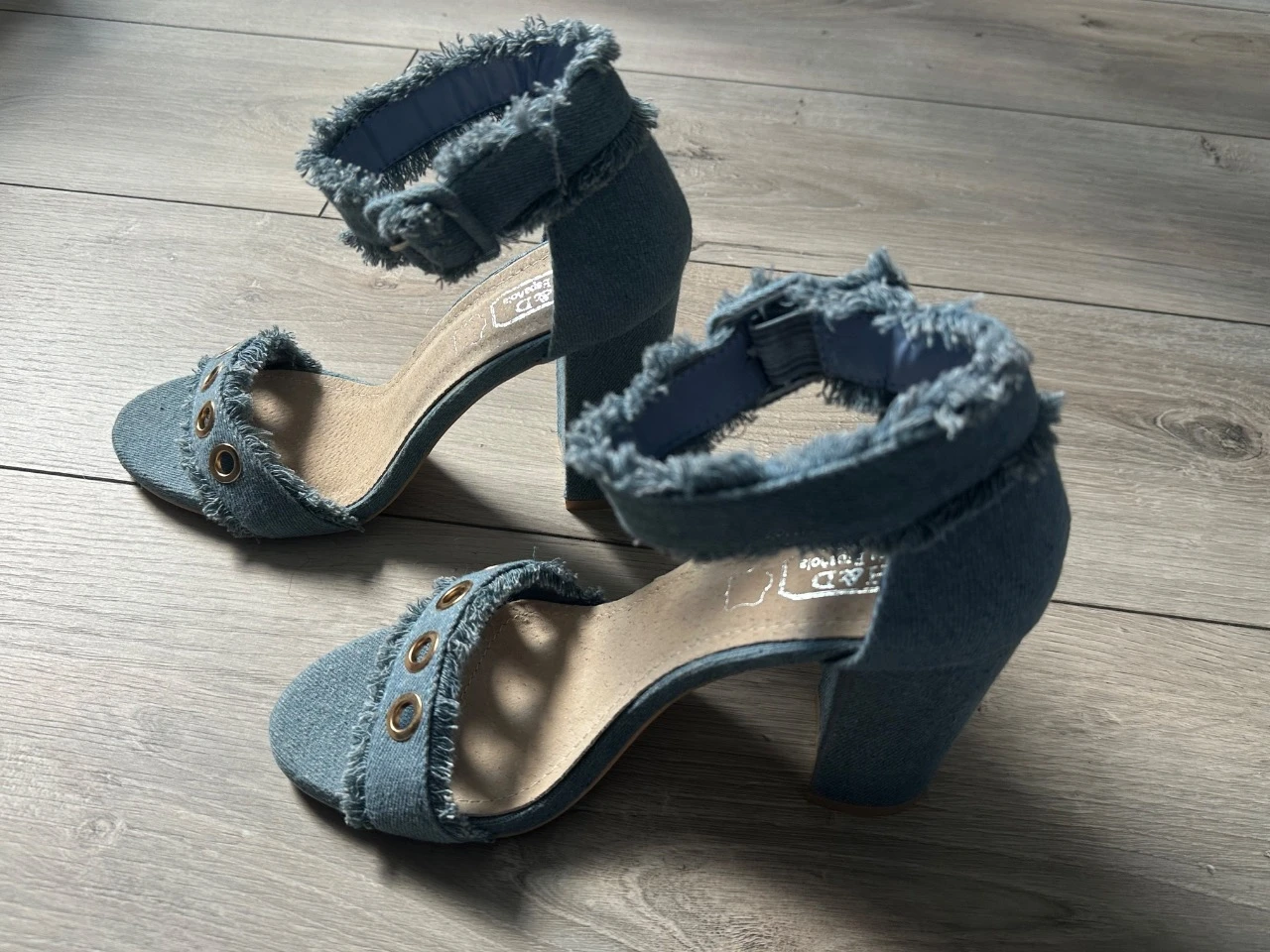 Jeansandalen met blokhak - Hakken 10 cm - Y2K-stijl - Maat 39 - Als nieuw – photo 4
